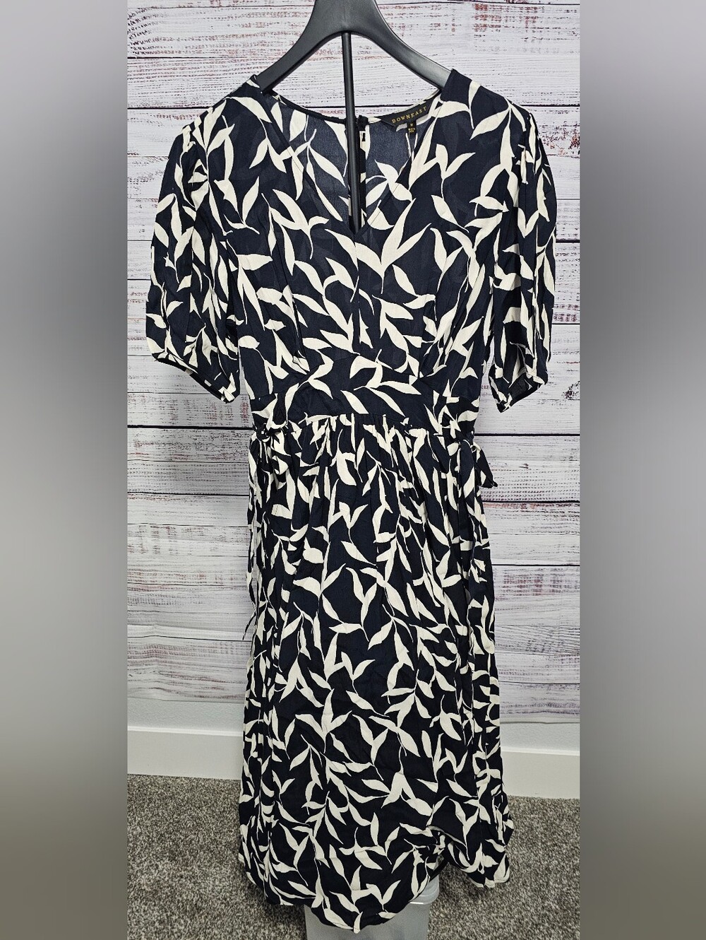DownEast Women's Black and Almind Leaf-Print Midi Dress